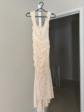 Elegant Cream Lace High-Low Ruched Dress
